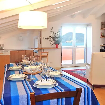 Minnie's Place Lerici